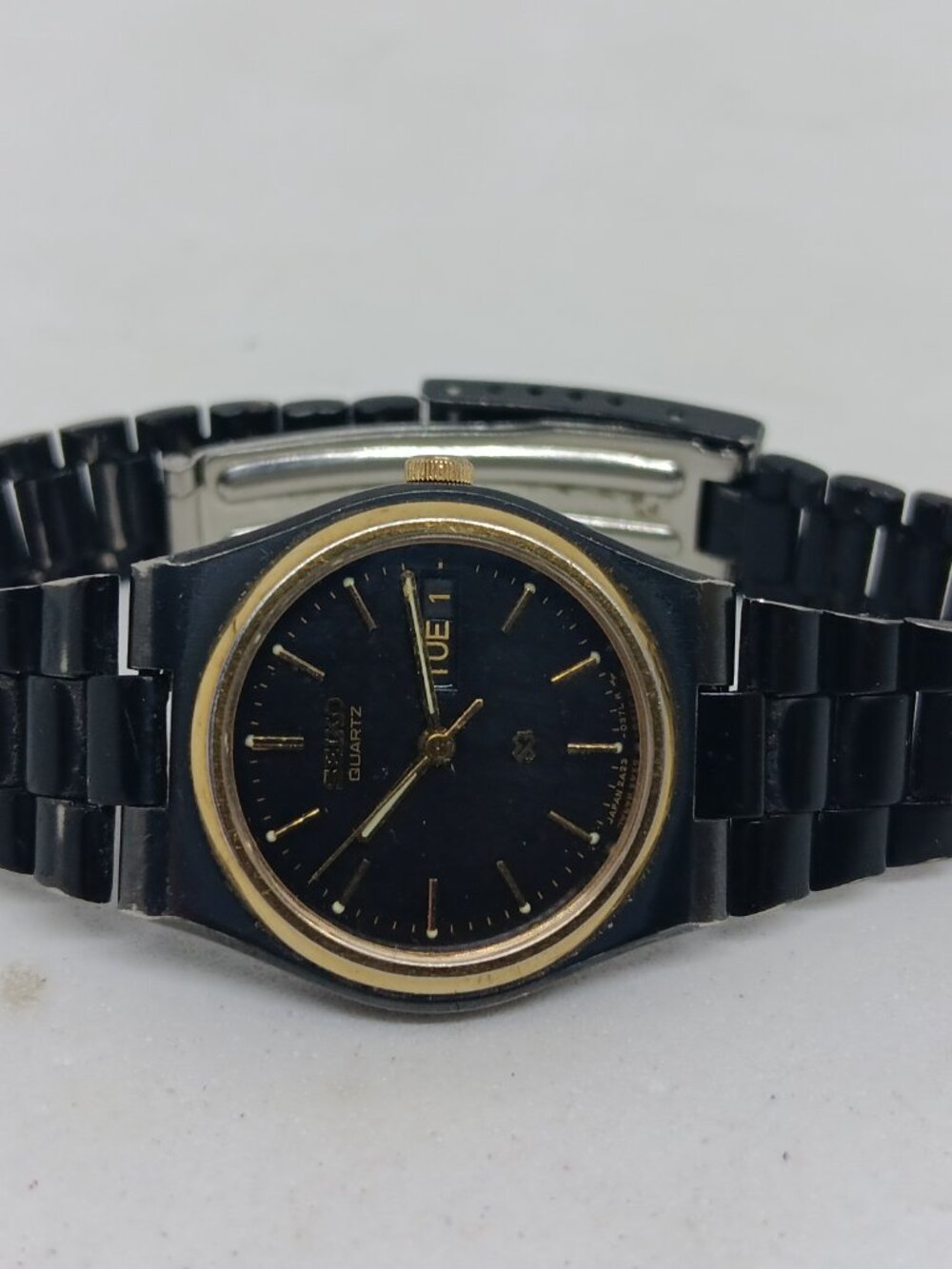VINTAGE 1984 Seiko ZY004 [2A23] Women's 24mm Quartz Day / Date Watch NEW BATT - Picture 10 of 11